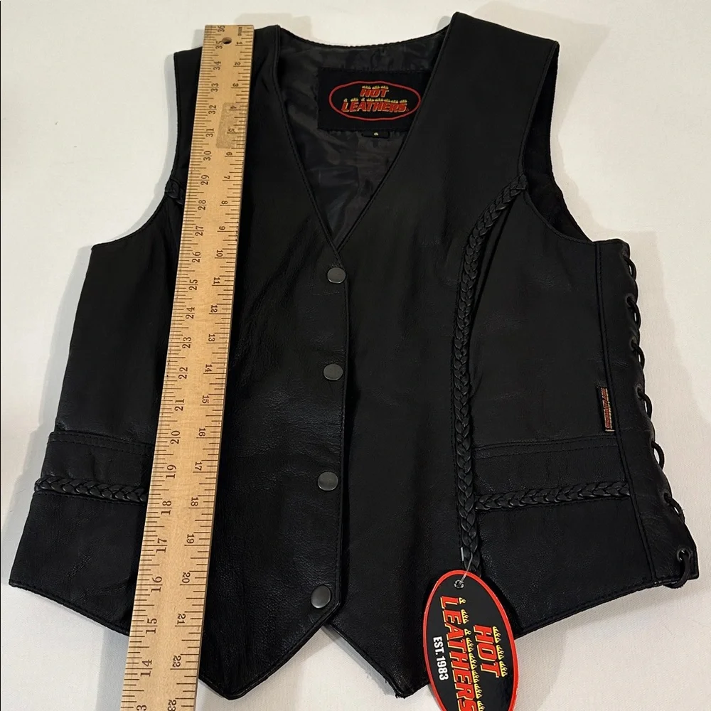 NEW HOT LEATHERS VINTAGE WOMENS VEST